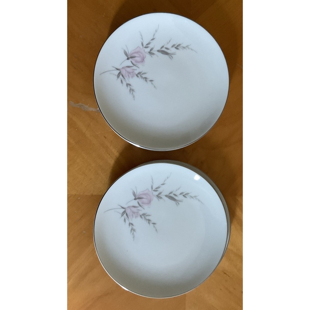 Set Of 4 Mikasa Fine Chine Genevieve 5674 6 1/2 Round Serving Plate